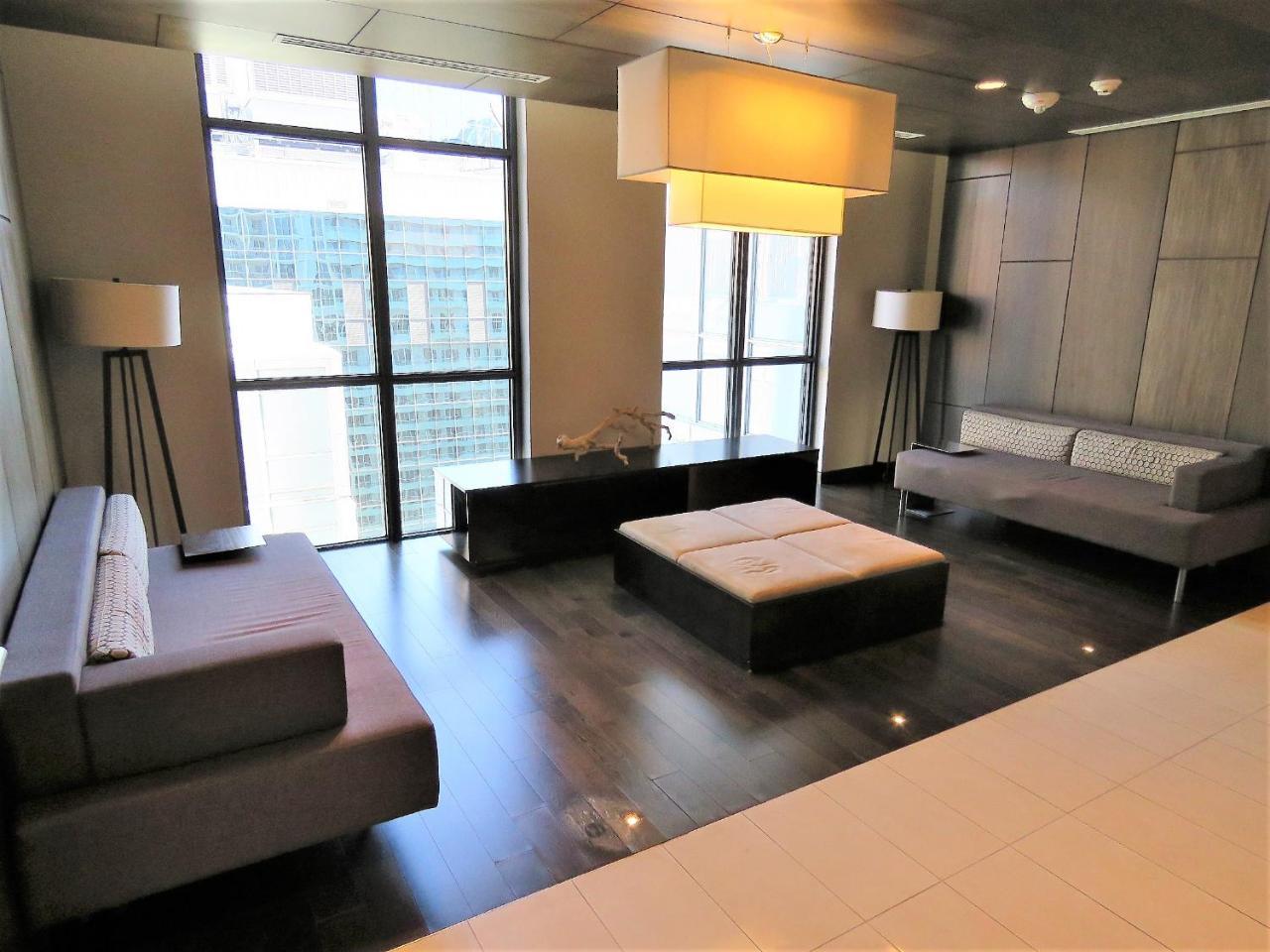Upscale Suite At Cn Tower, Metro Convention & Rogers Centre Toronto Eksteriør billede